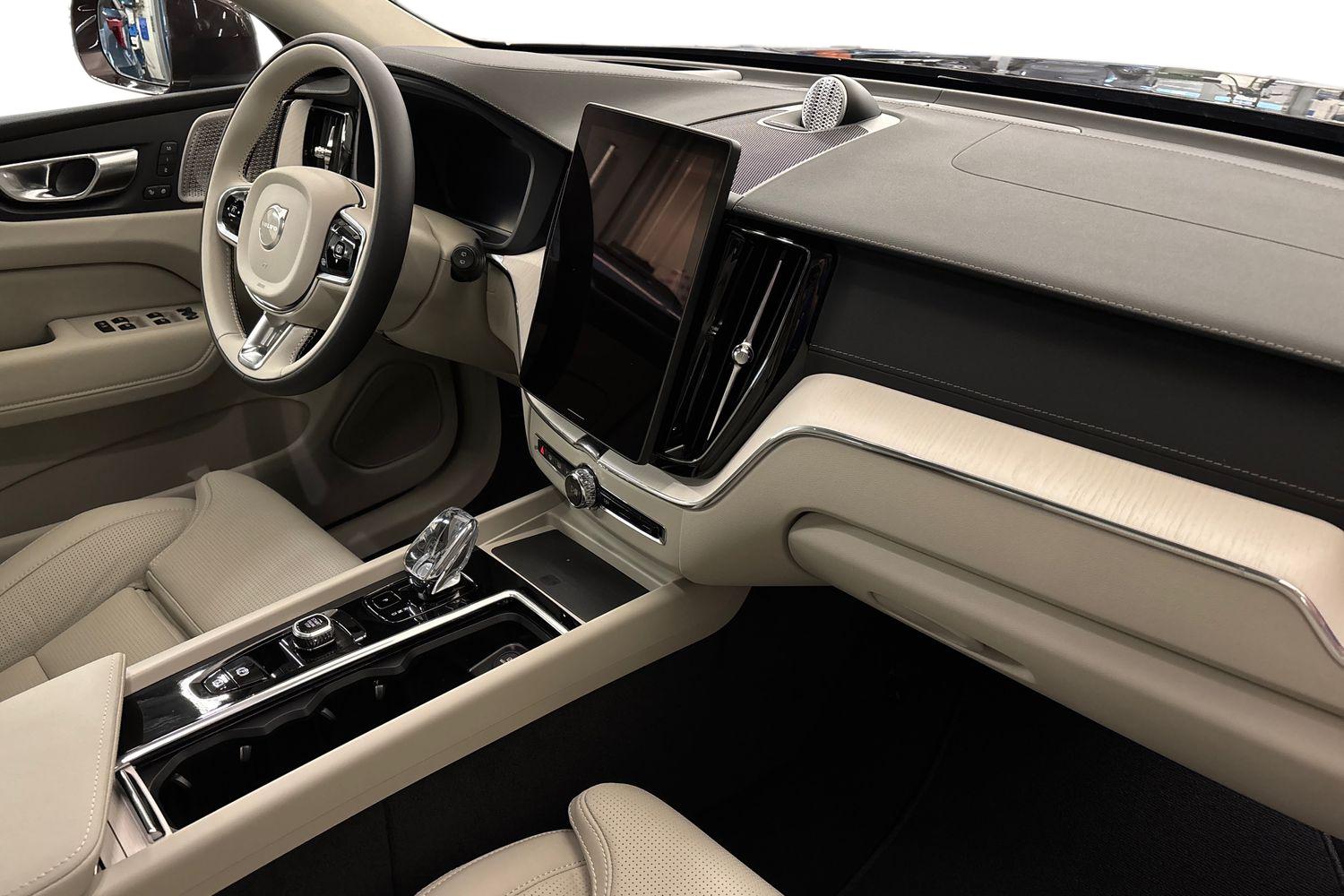 Volvo XC60 2027