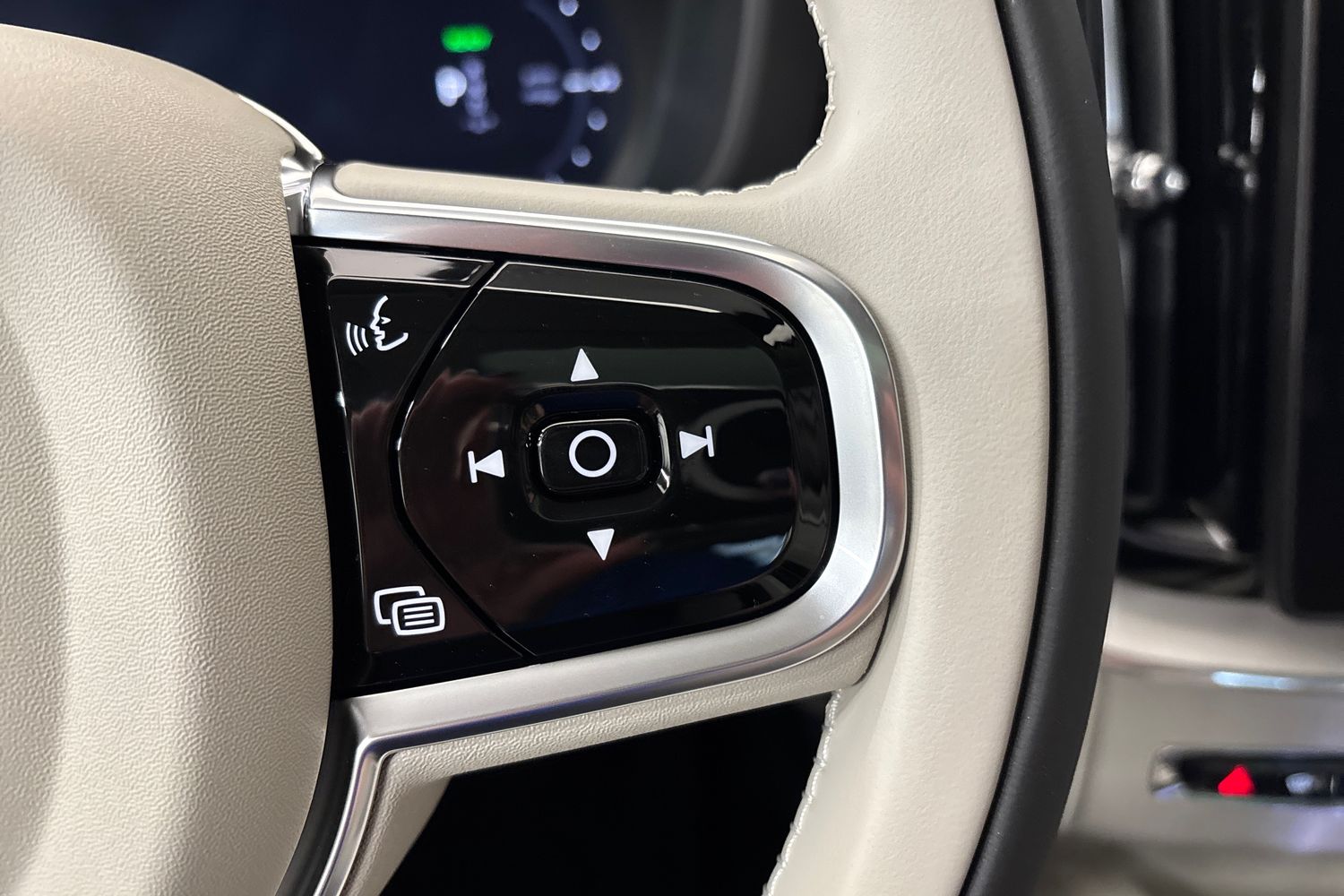 Volvo XC60 2027