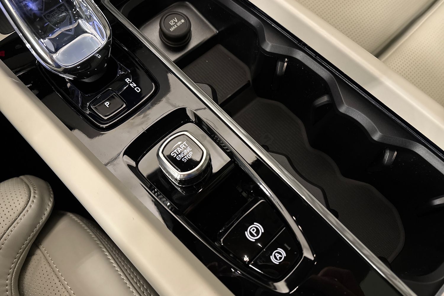 Volvo XC60 2027