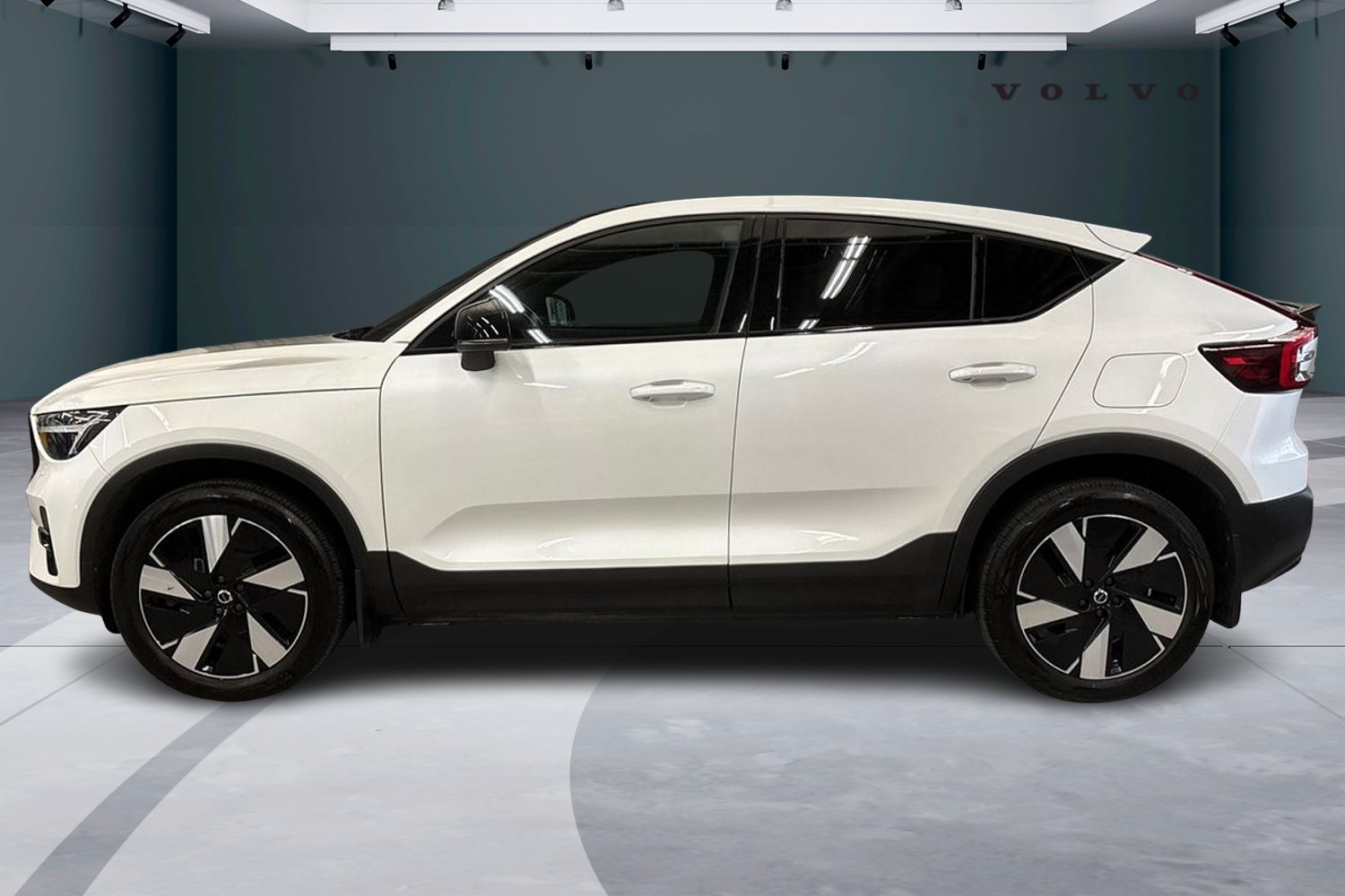 Volvo C40 2024
