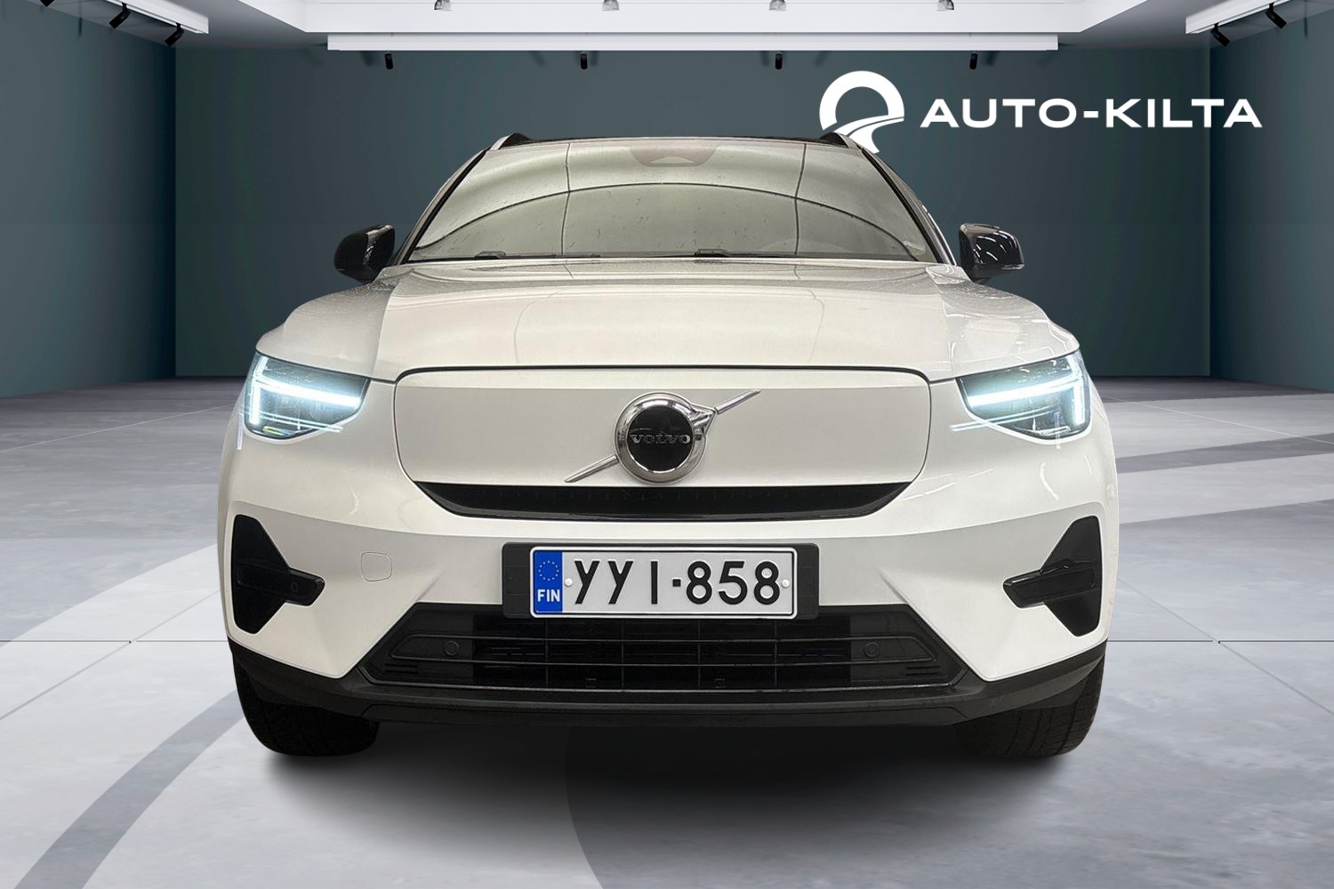 Volvo XC40 2023