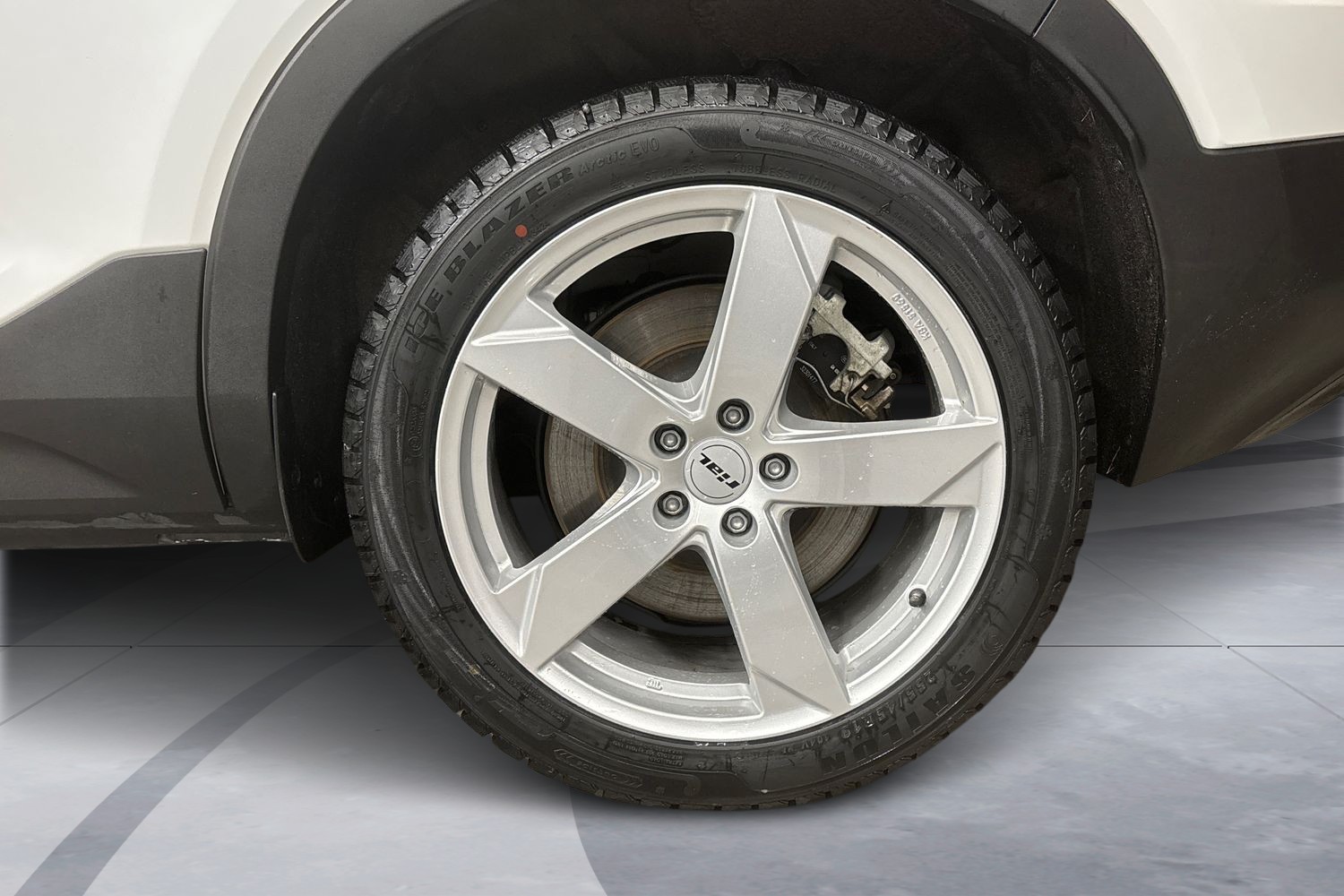 Volvo XC40 2023