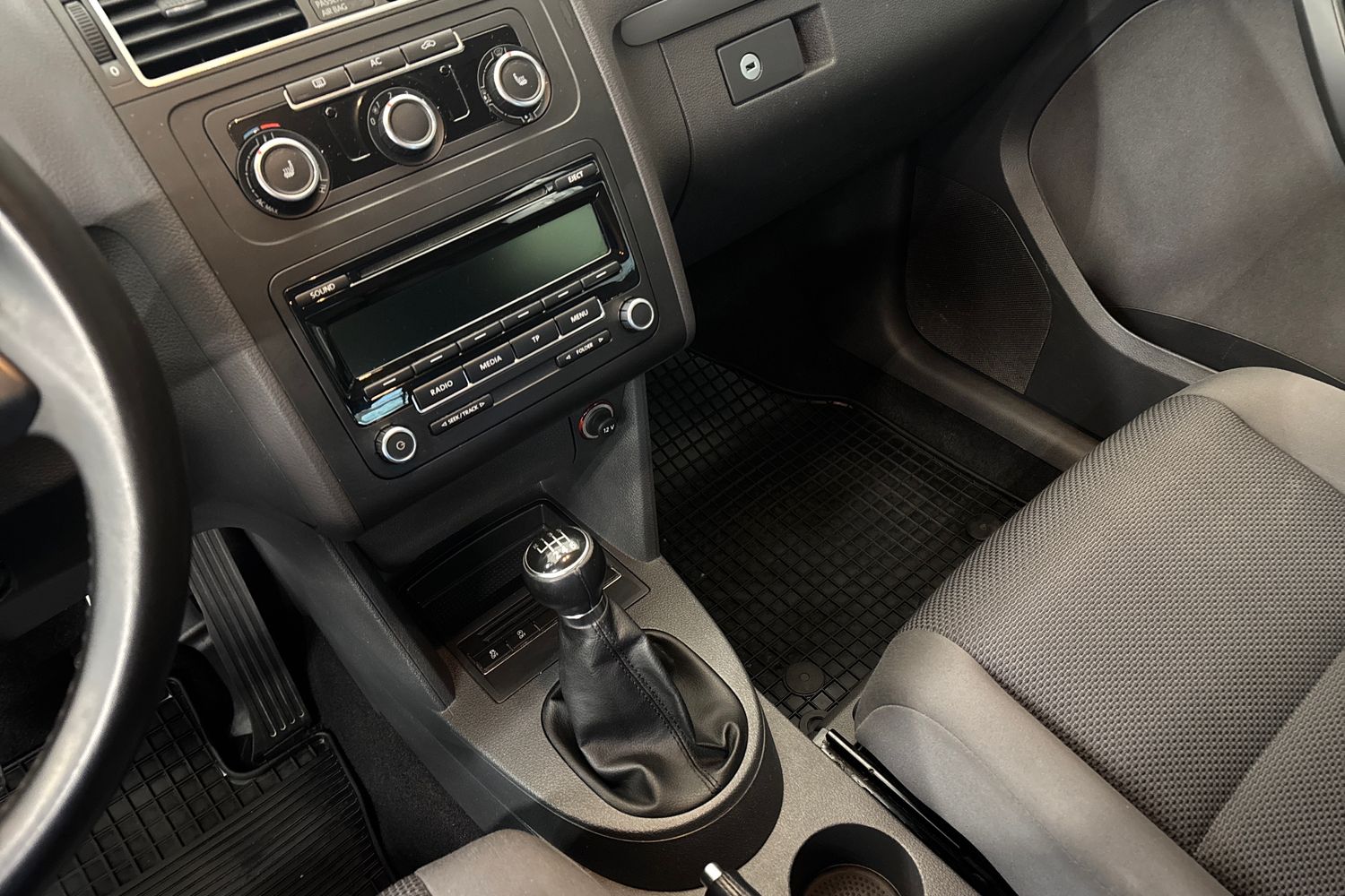 Volkswagen Touran 2012