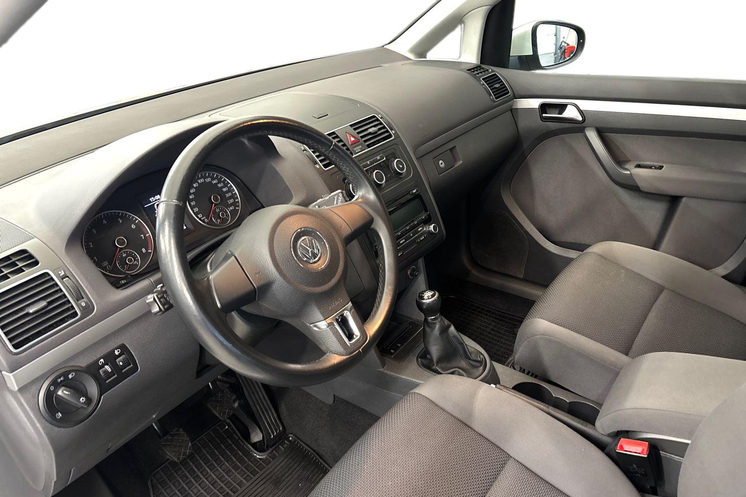 Volkswagen Touran 2012