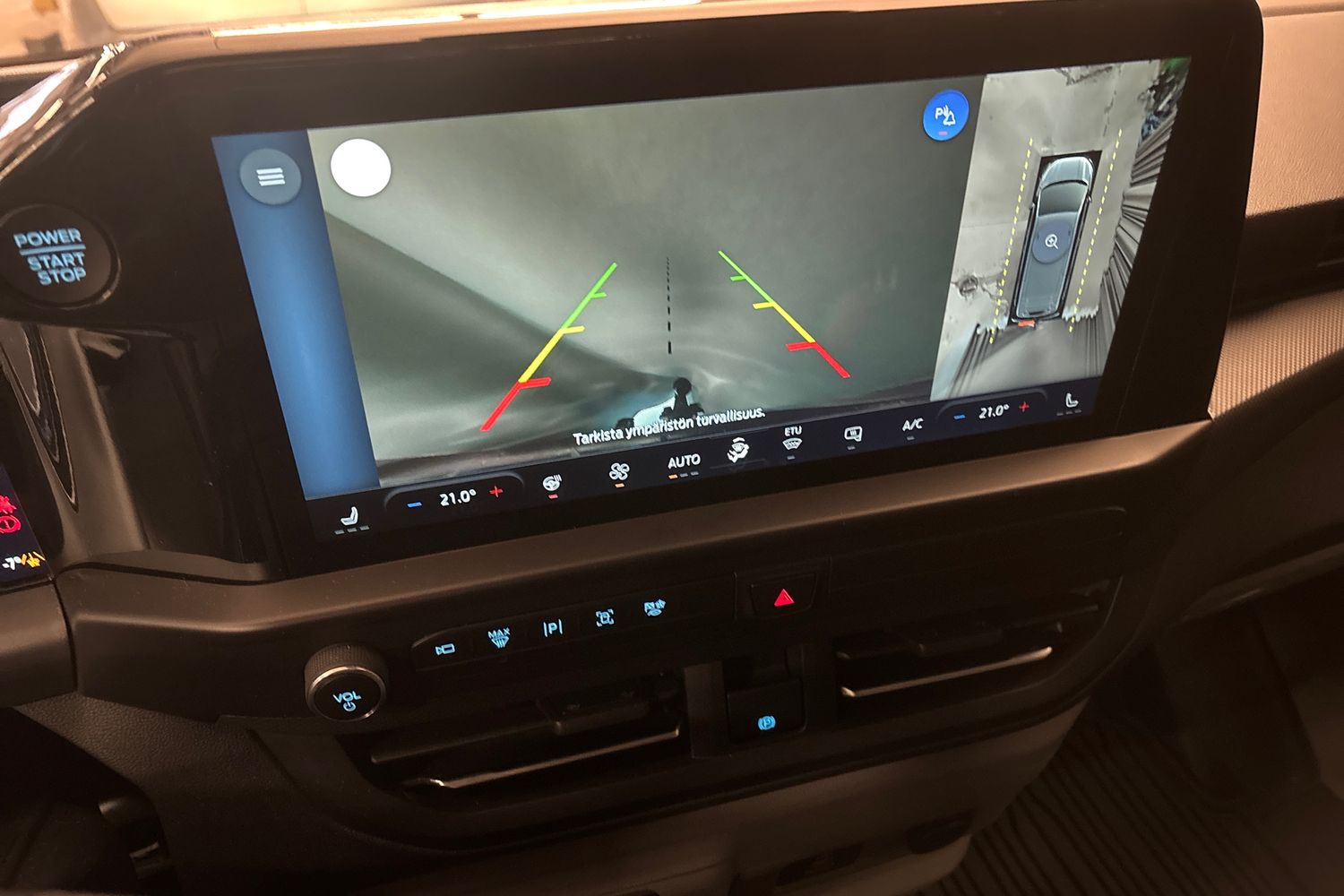 Ford Transit Custom 2025