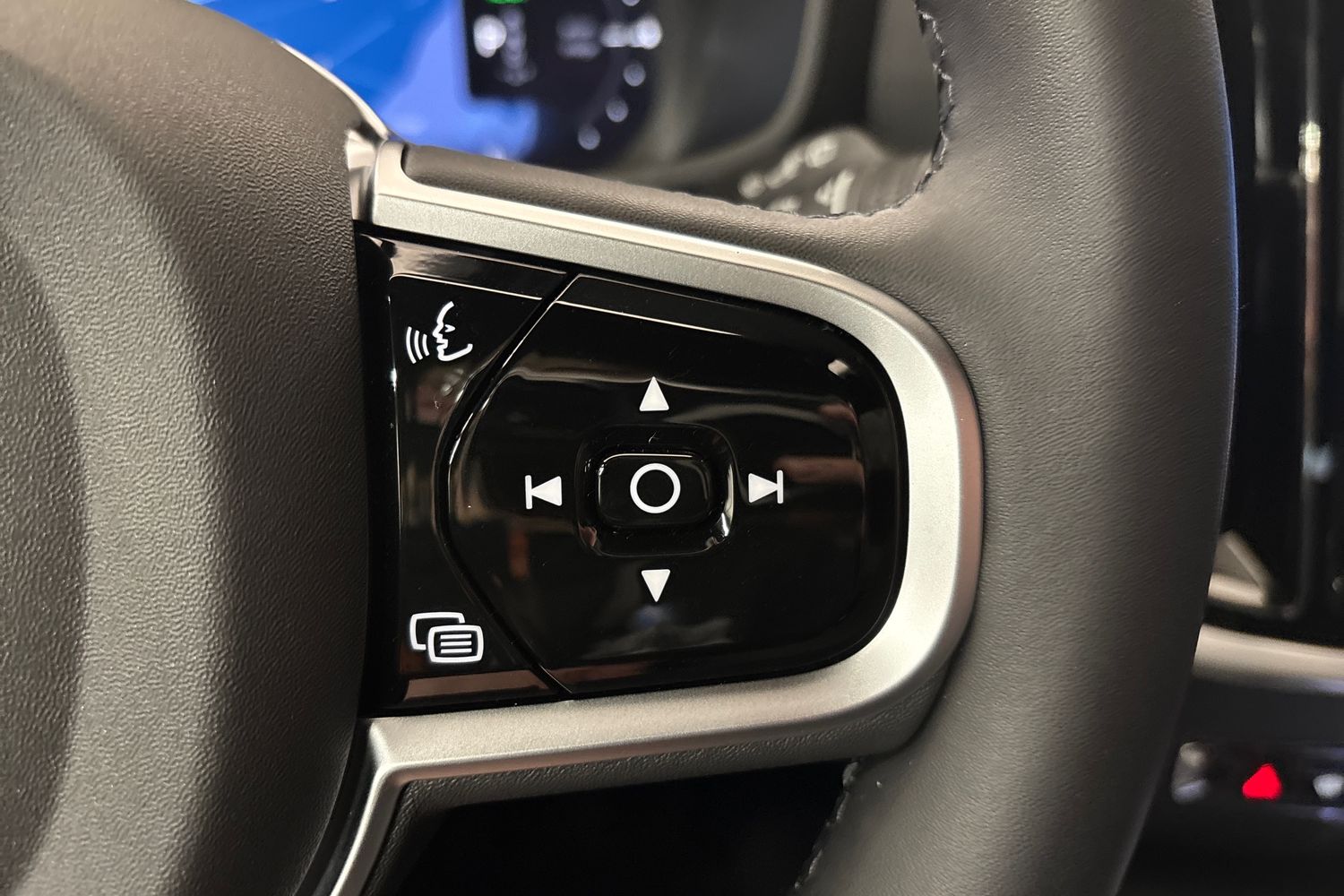 Volvo V60 2026