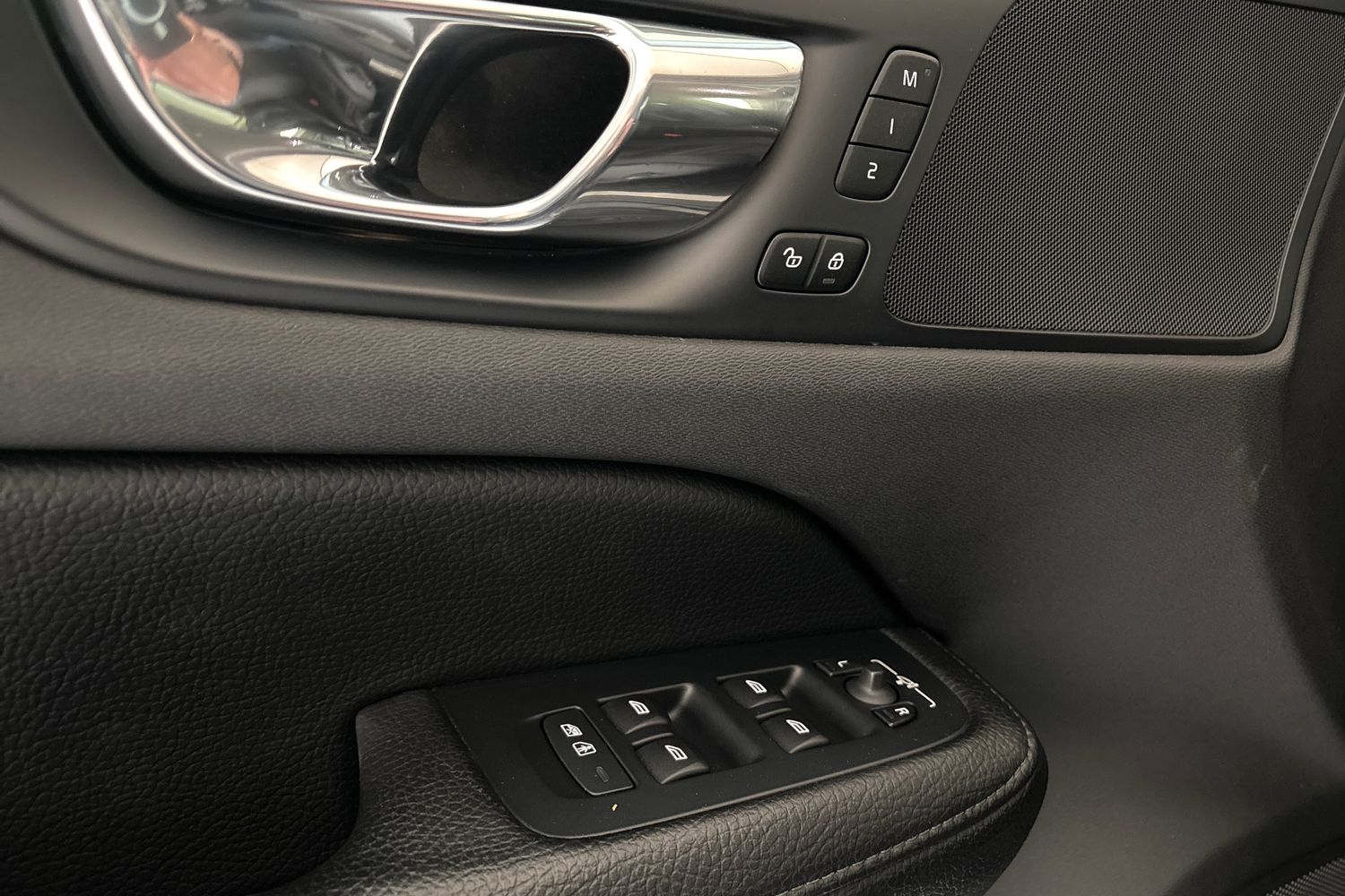 Volvo V60 Cross Country 2019