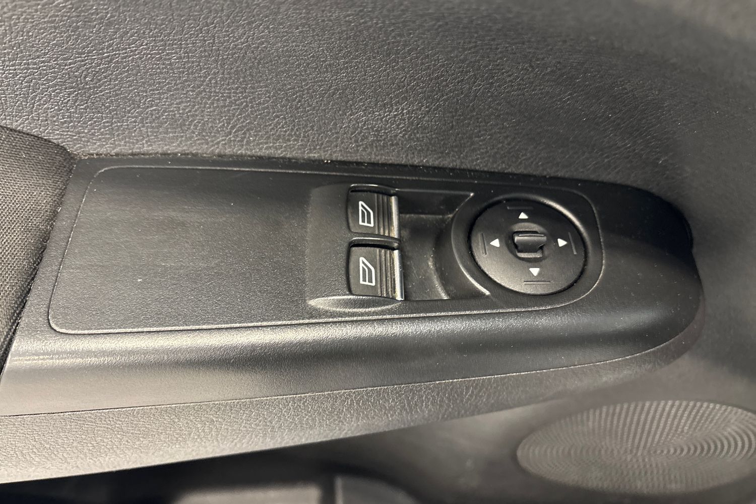 Ford Transit Courier 2023