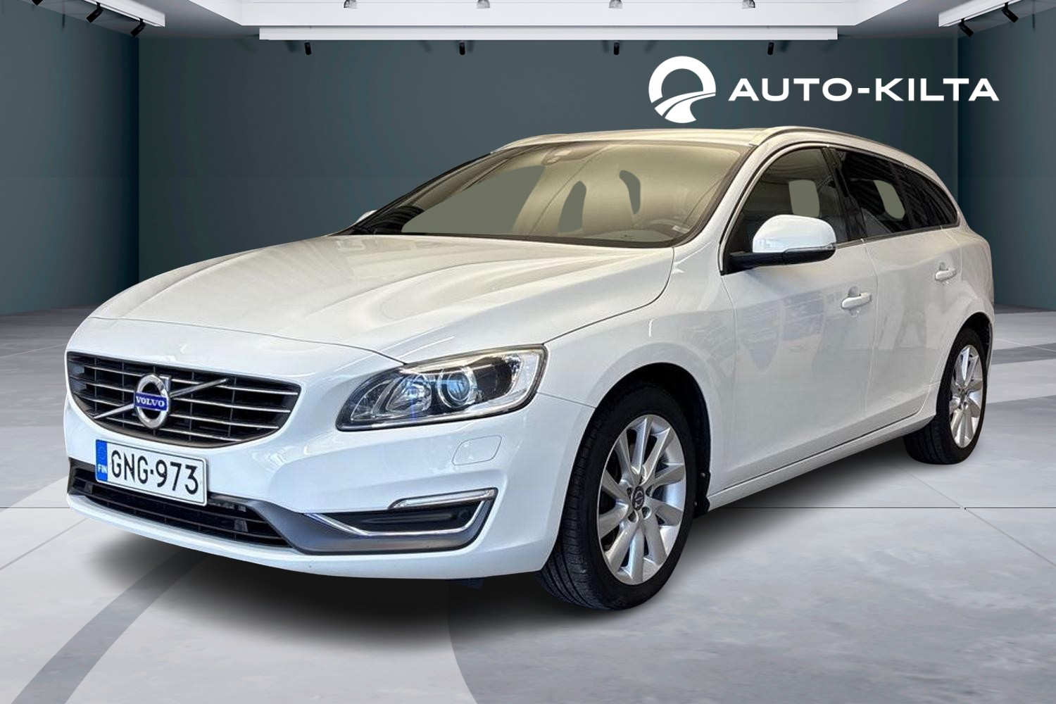 VOLVO V60 2015