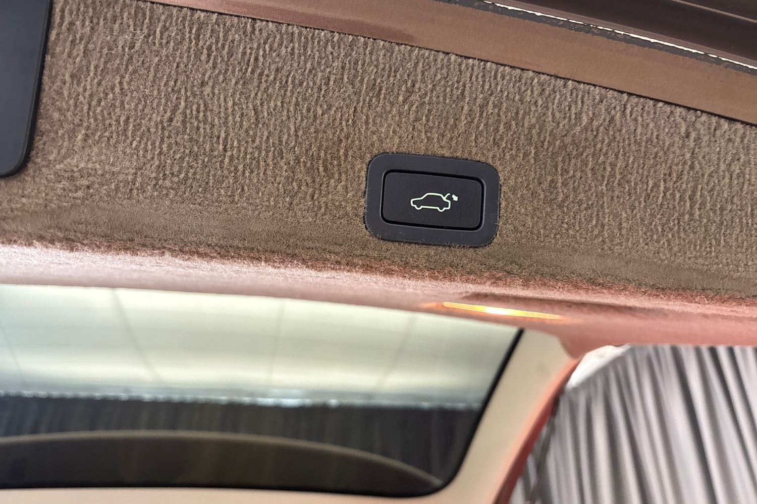 VOLVO XC60 2010