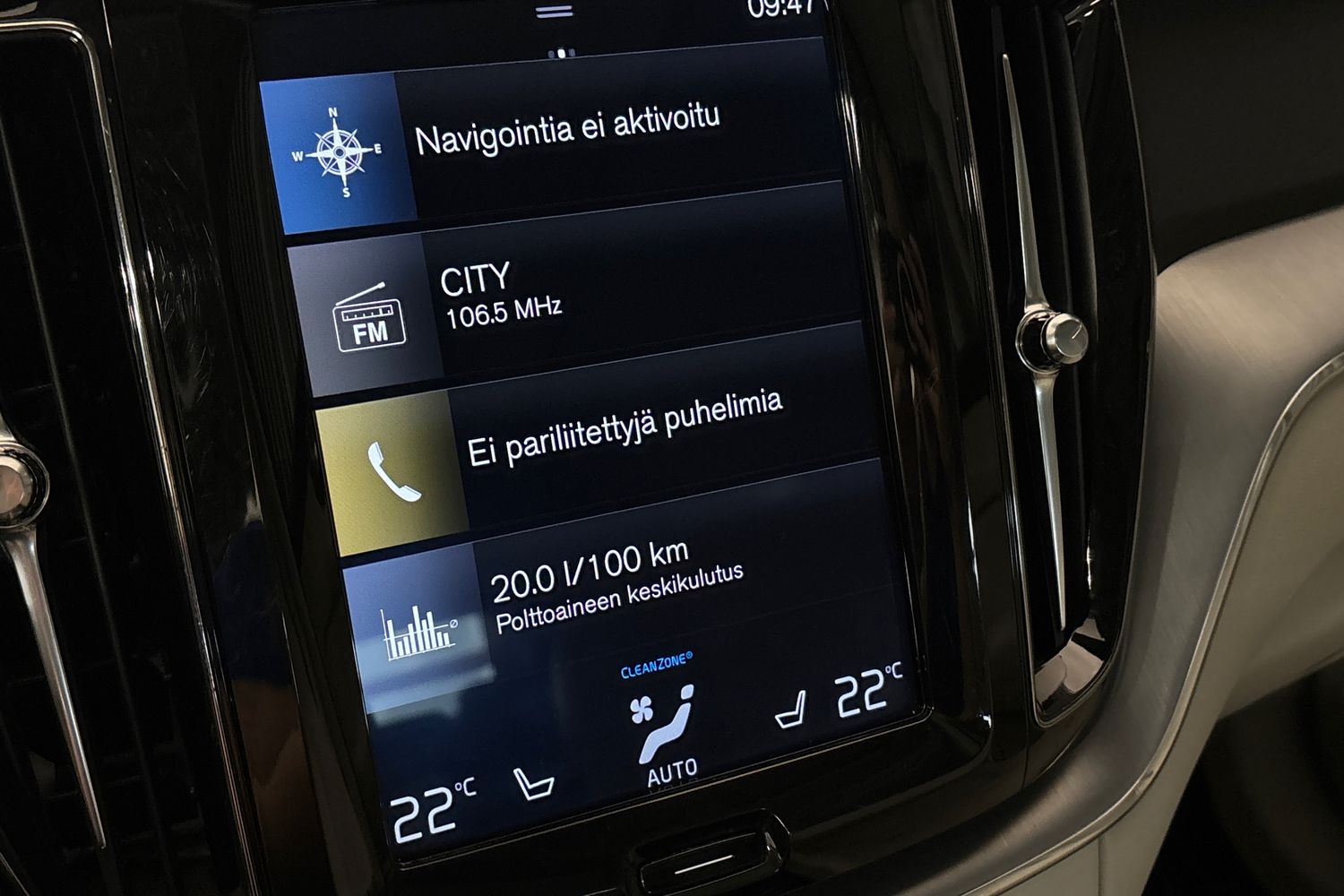 VOLVO XC60 2018