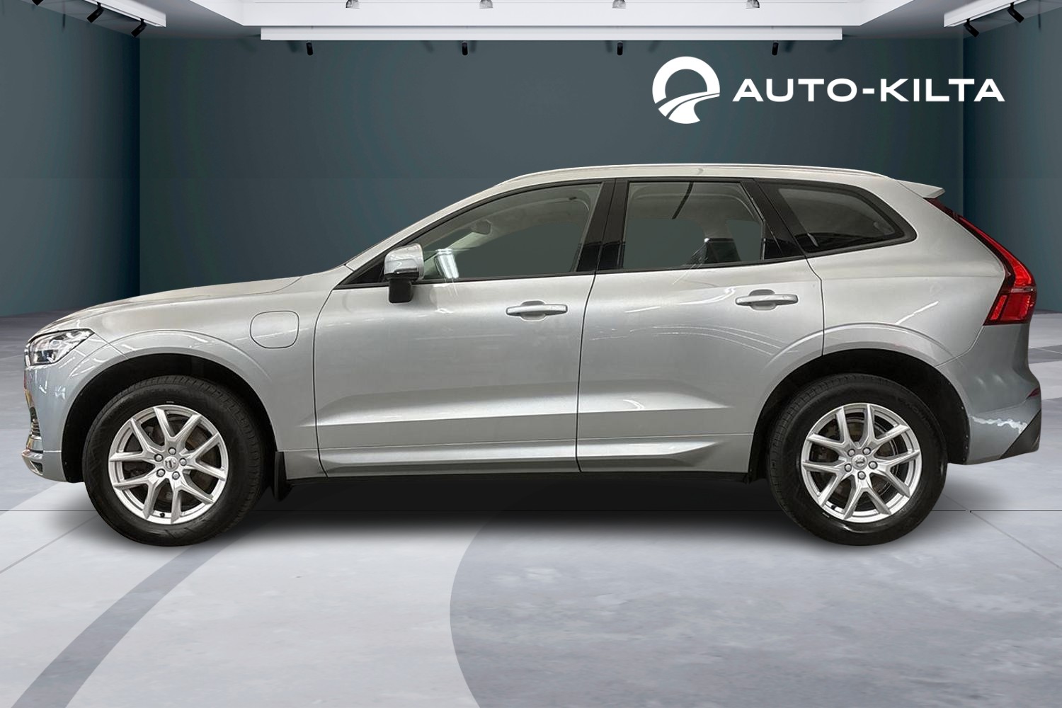 VOLVO XC60 2018