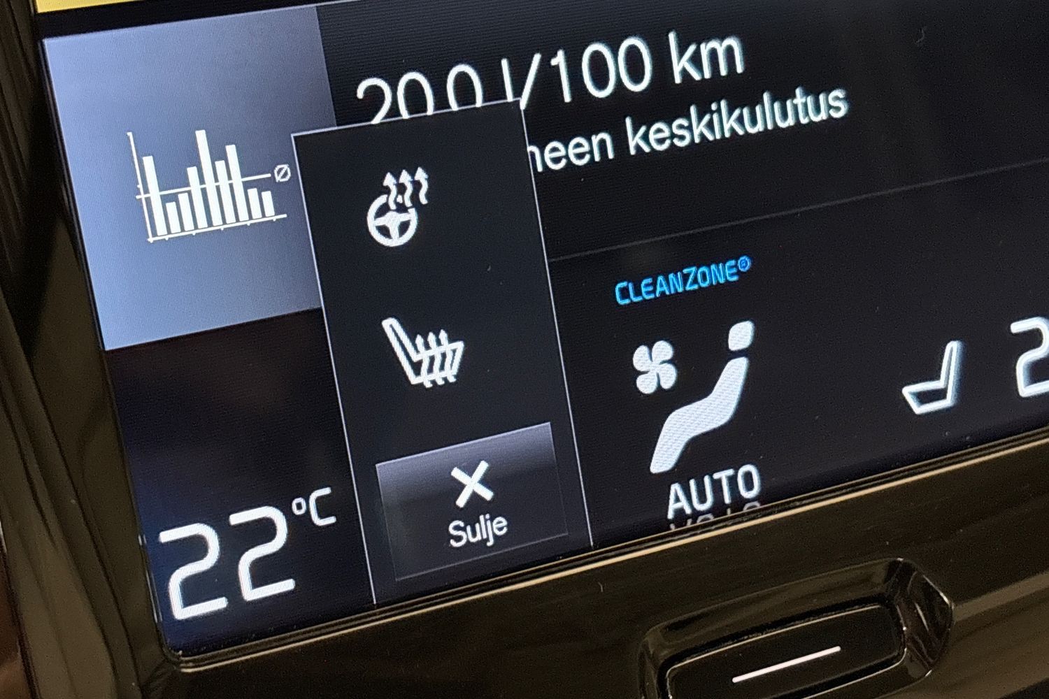 VOLVO XC60 2018