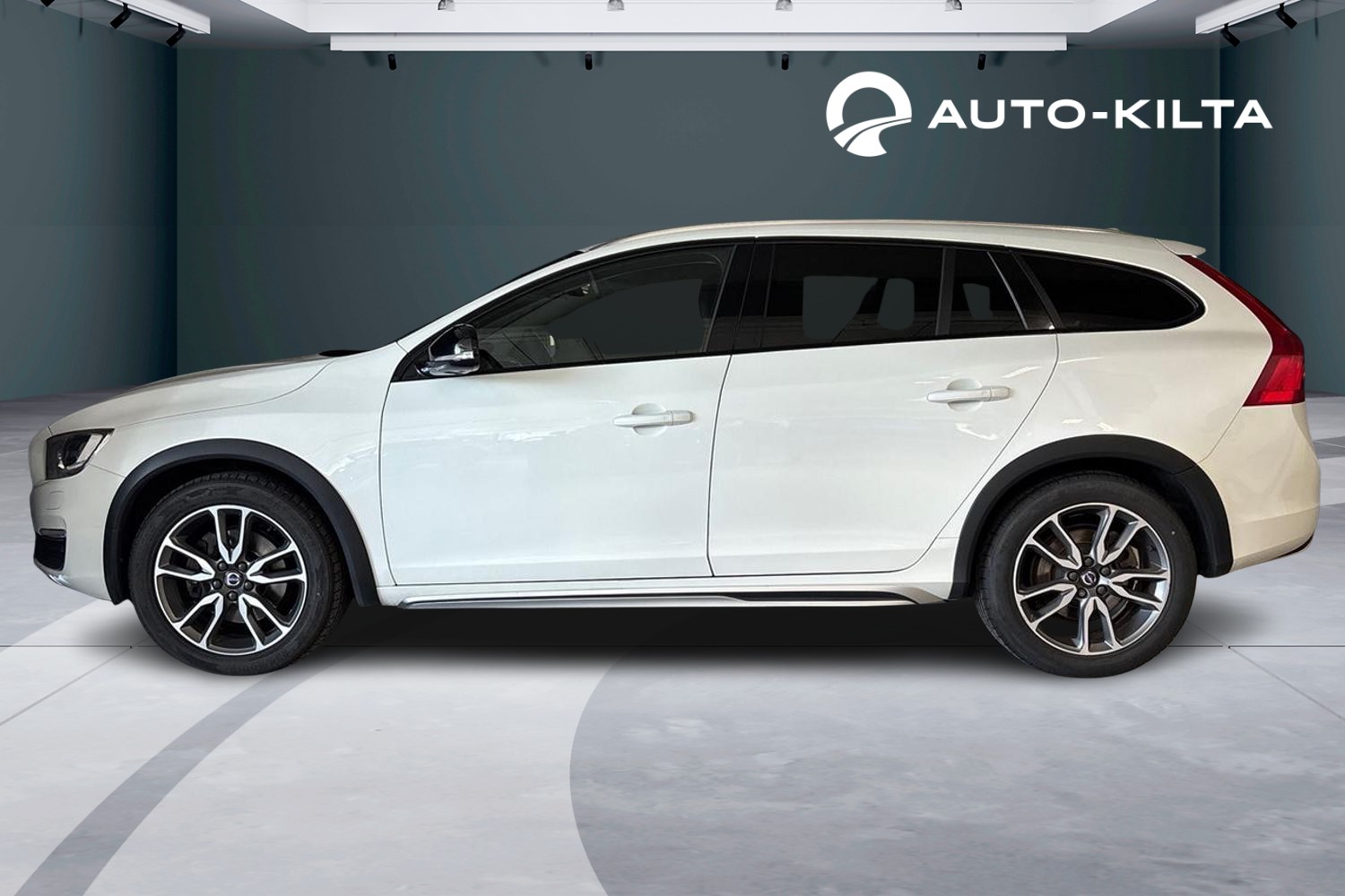 Volvo V60 Cross Country 2016