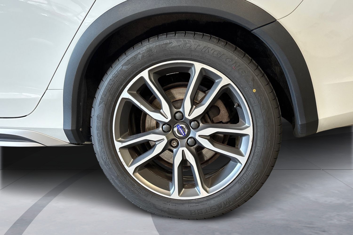 Volvo V60 Cross Country 2016