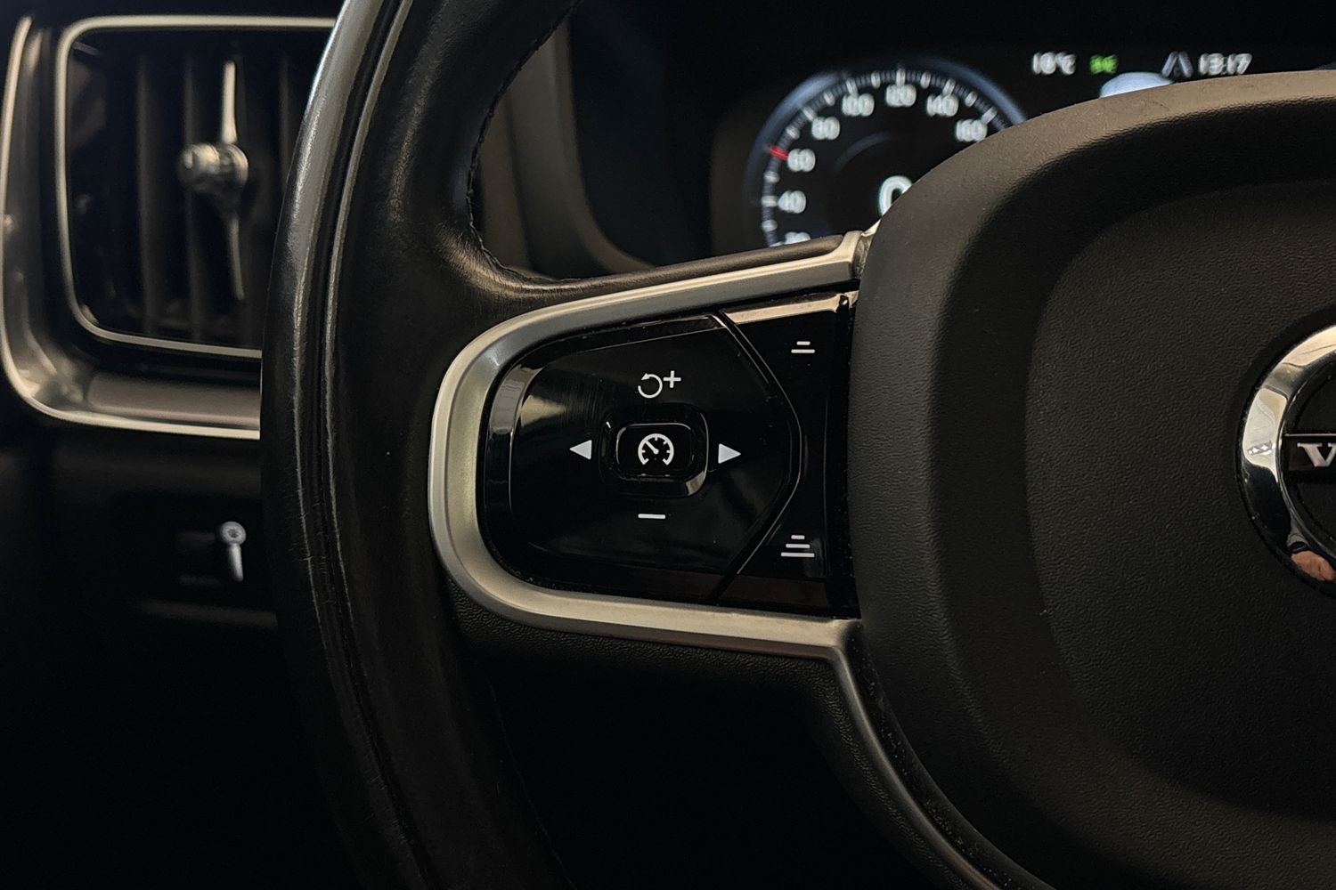 Volvo V60 2018