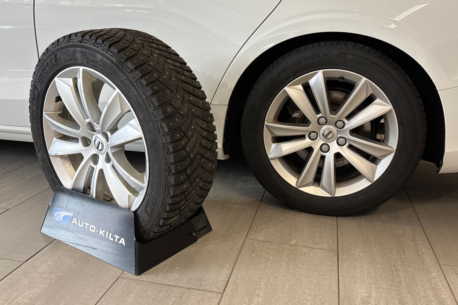 Volvo V60 2018
