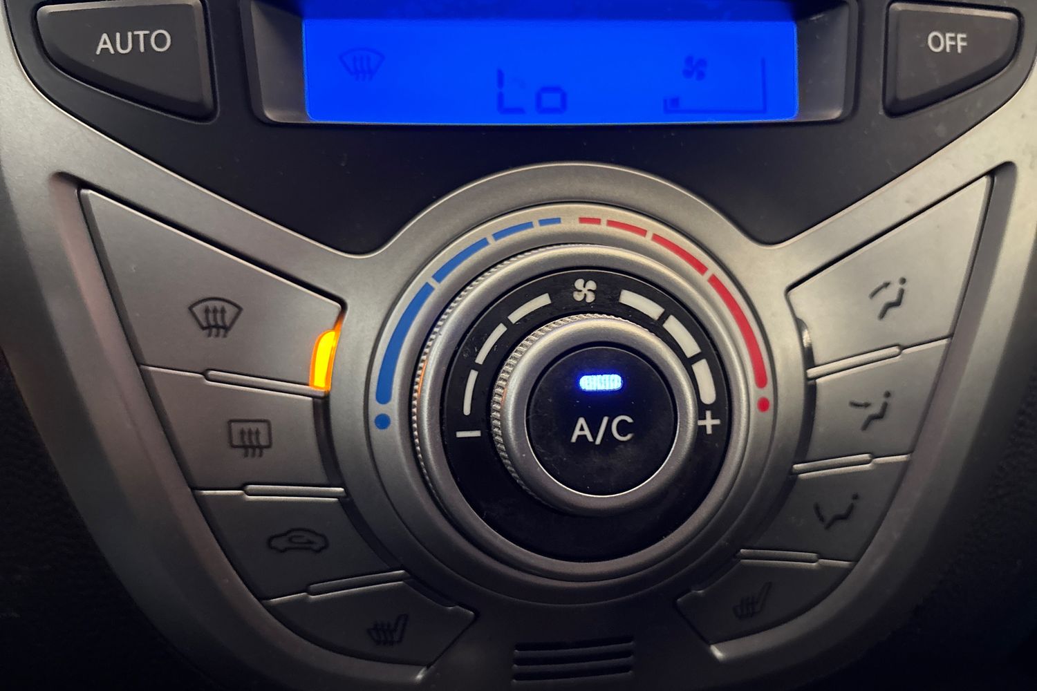 HYUNDAI ix20 2013