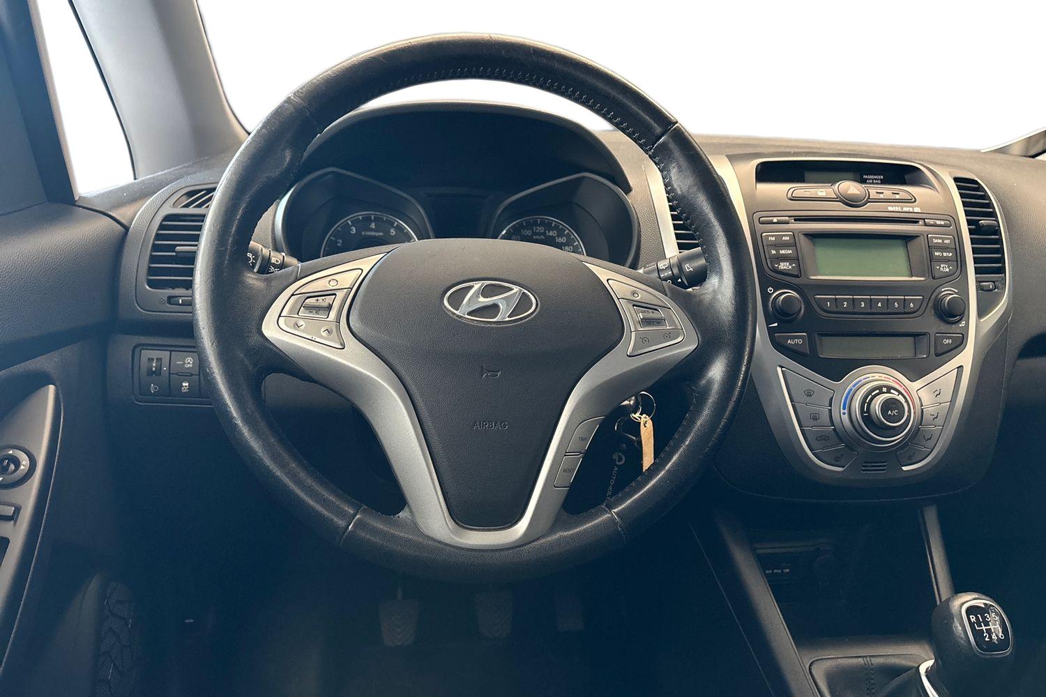 HYUNDAI ix20 2013
