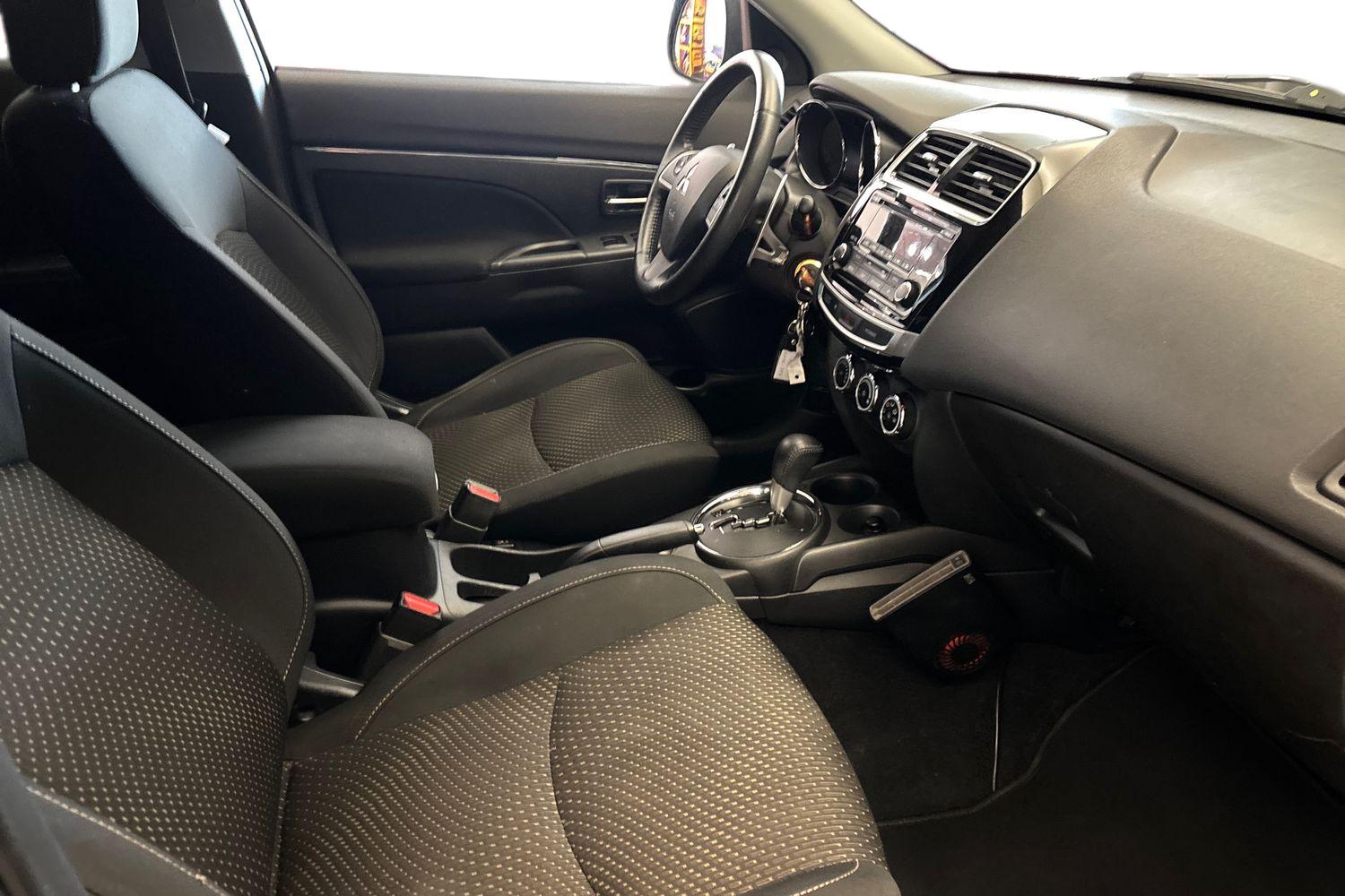 MITSUBISHI ASX 2014