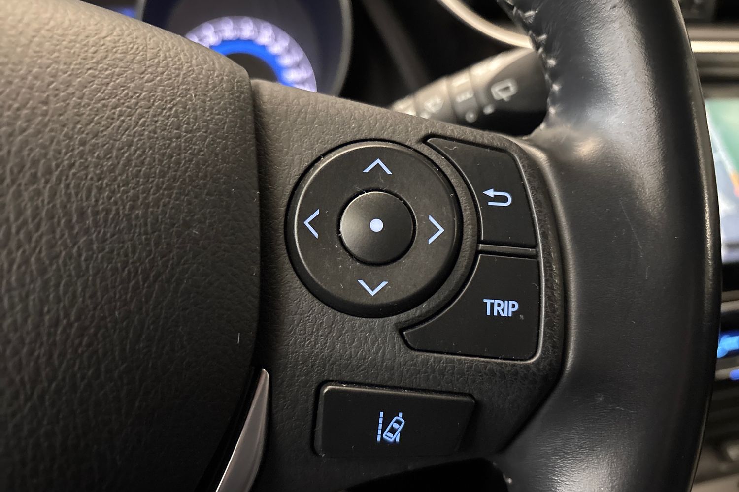 TOYOTA Auris 2018