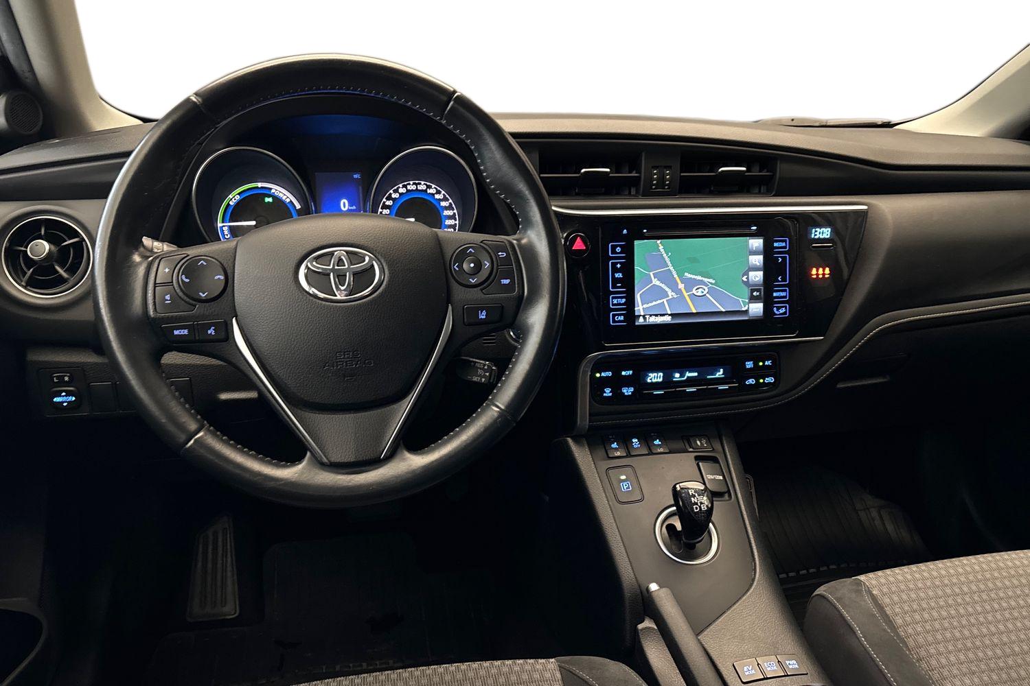 TOYOTA Auris 2018
