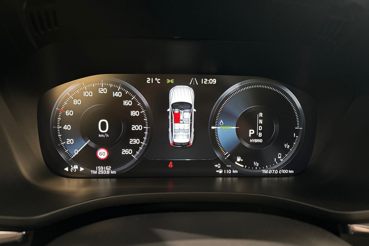 VOLVO XC60 2018