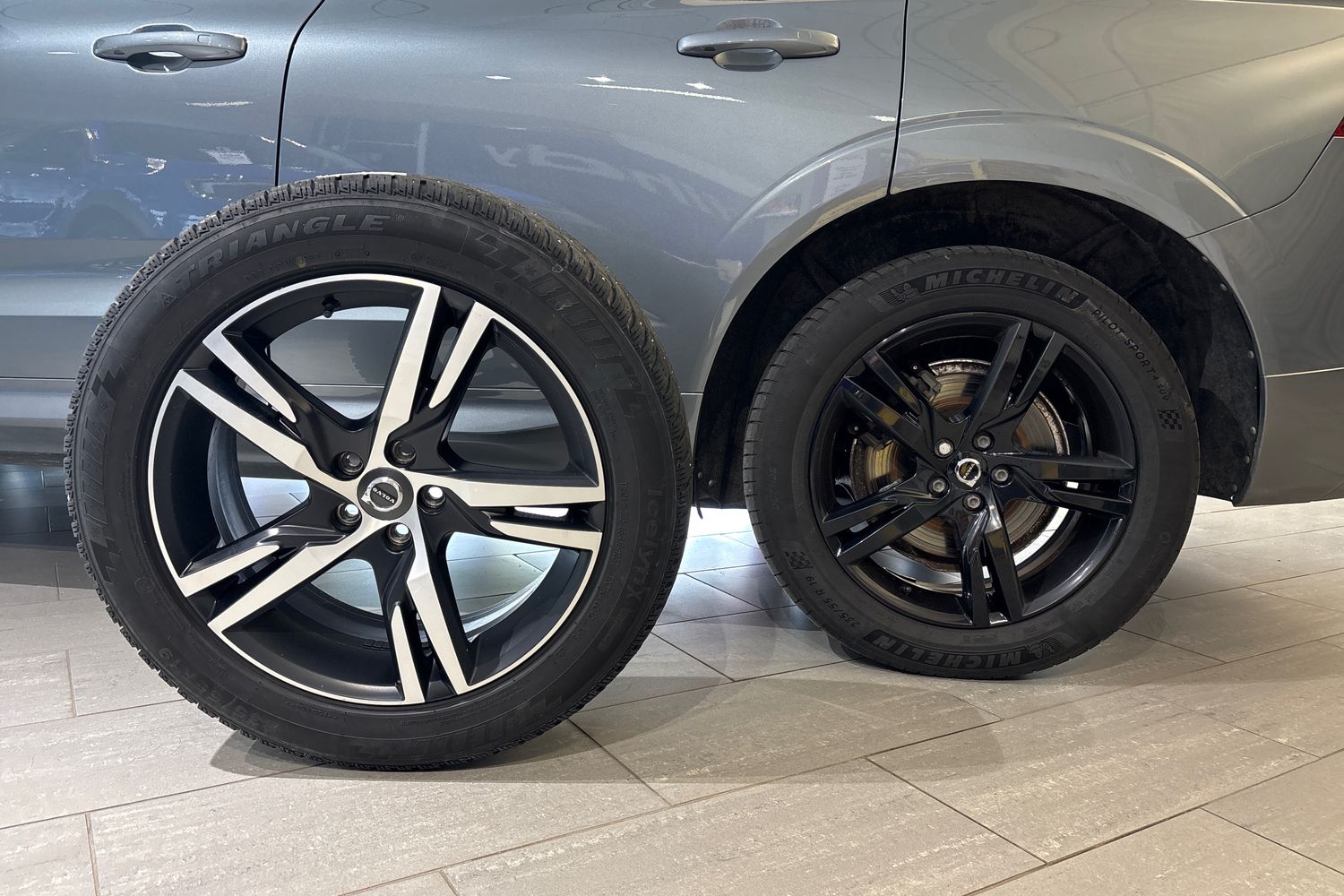 VOLVO XC60 2018