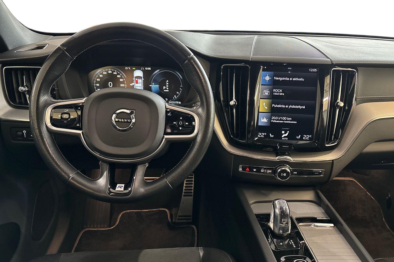 VOLVO XC60 2018