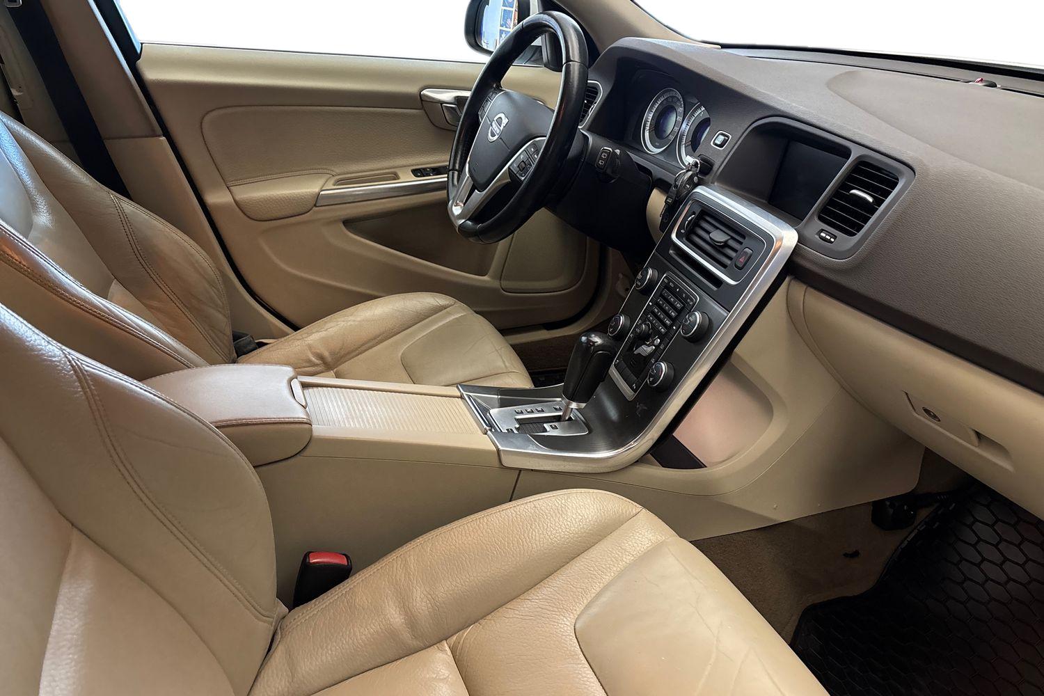 Volvo V60 2012