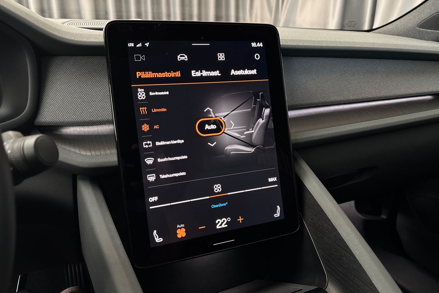 Polestar 2 2023