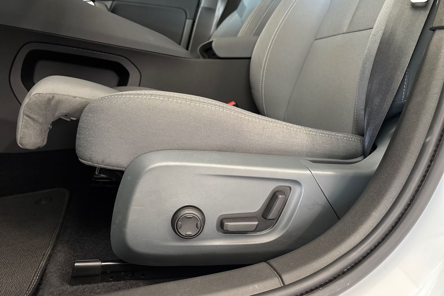 Polestar 2 2023
