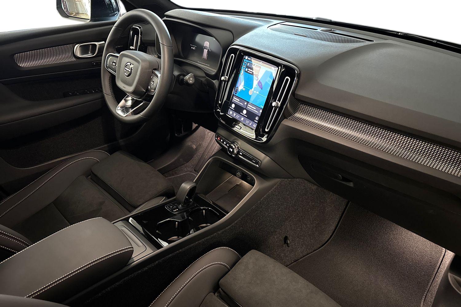 Volvo EX40 2027