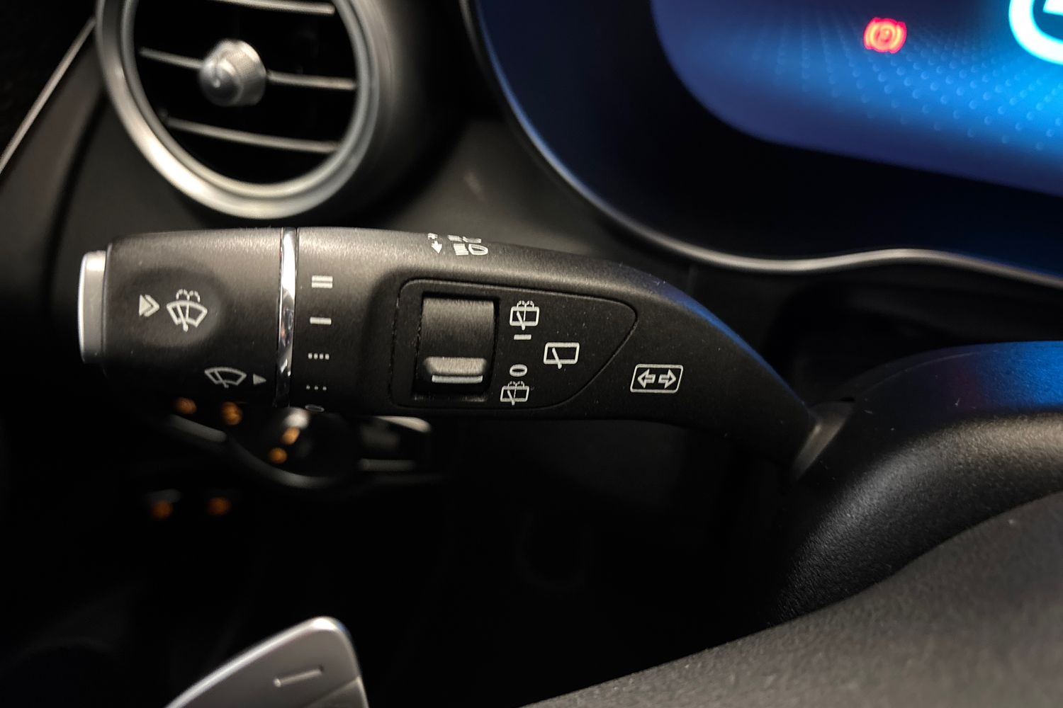 MERCEDES-BENZ GLC 2020