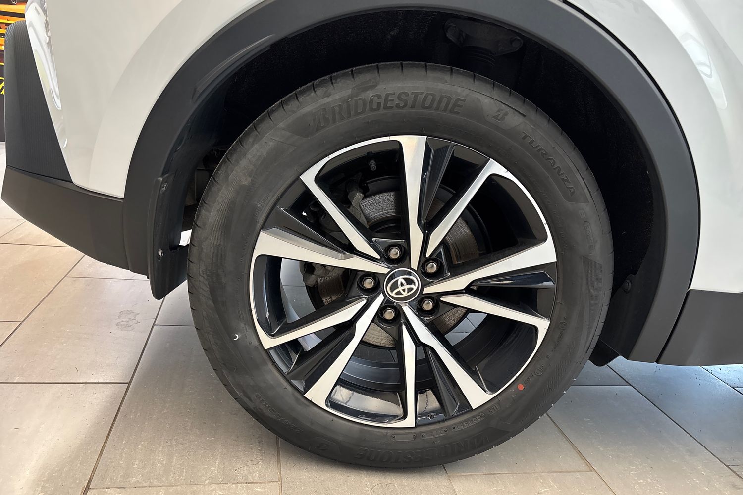 Toyota C-HR 2024