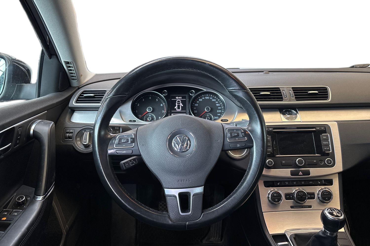 Volkswagen Passat 2012