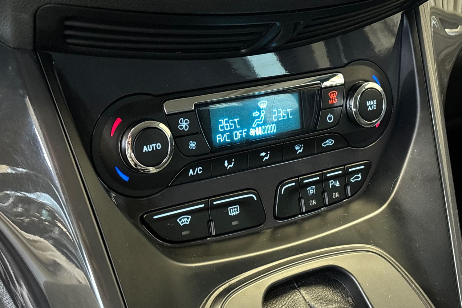Ford Kuga 2015