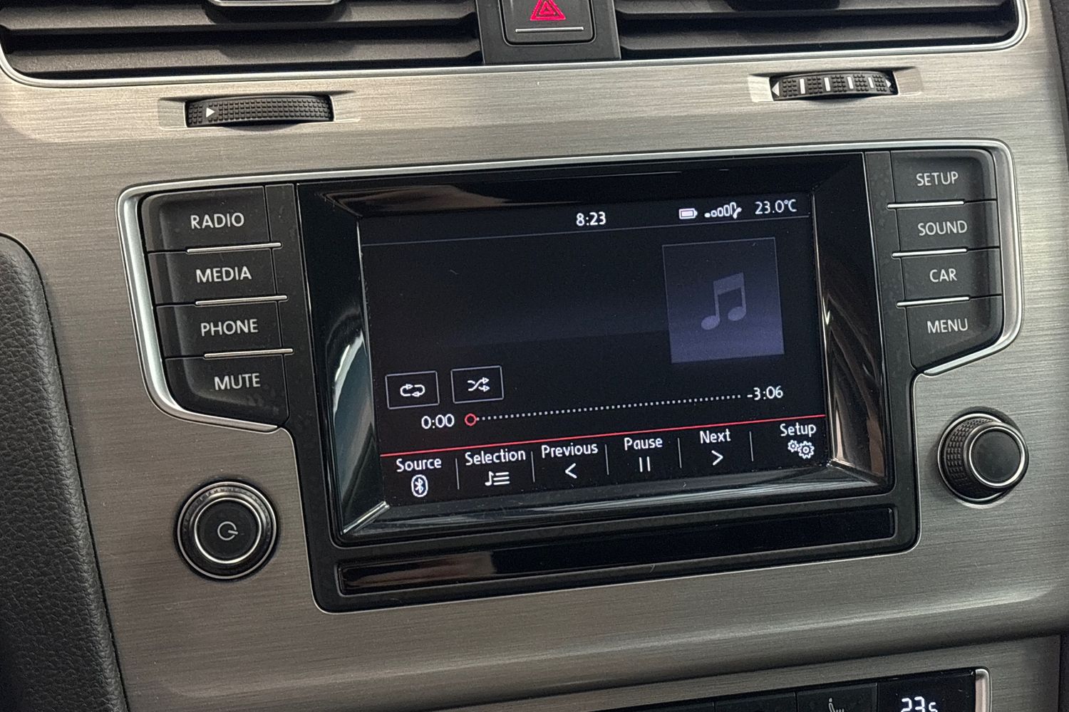 VOLKSWAGEN Golf 2015