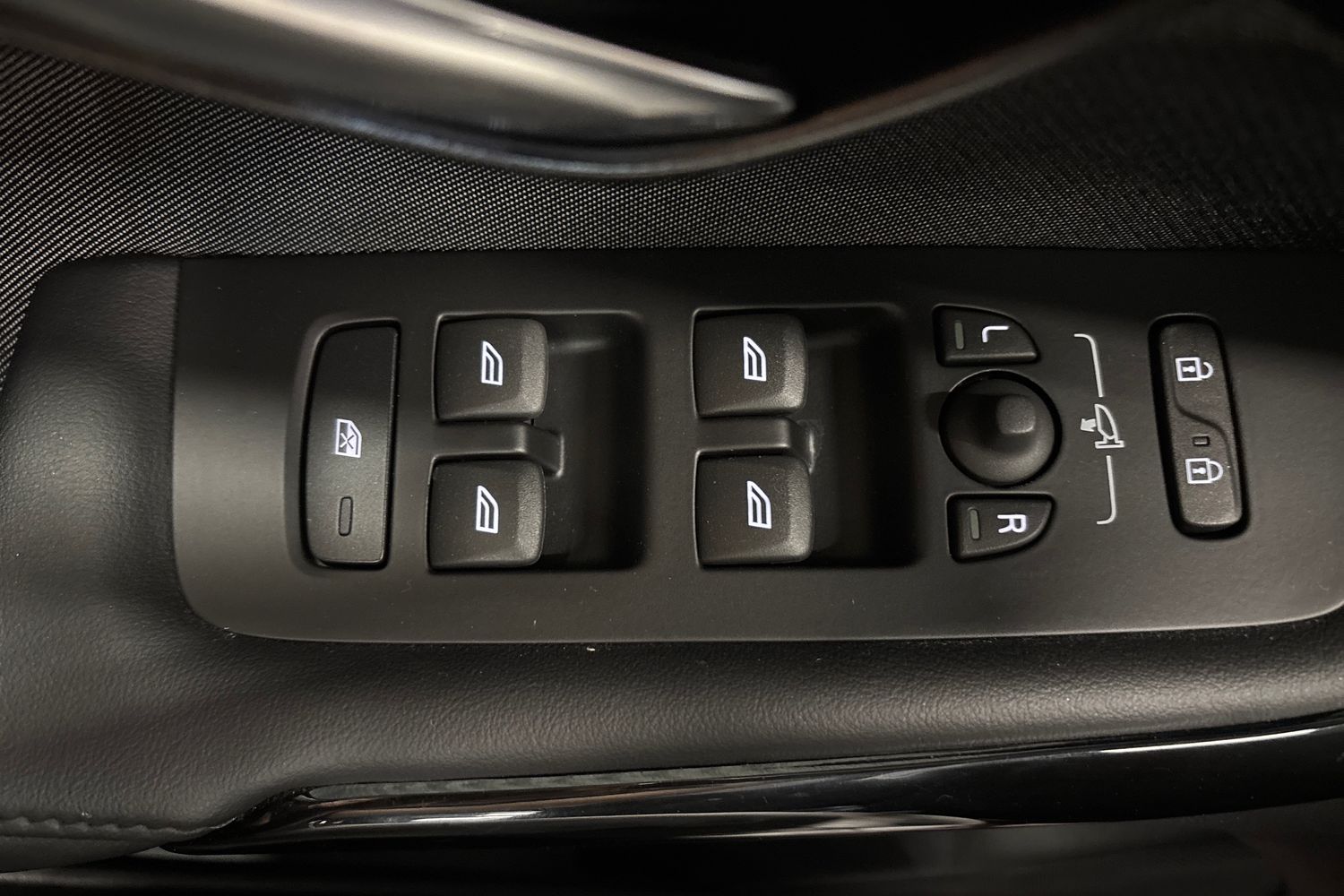 Volvo V40 2019