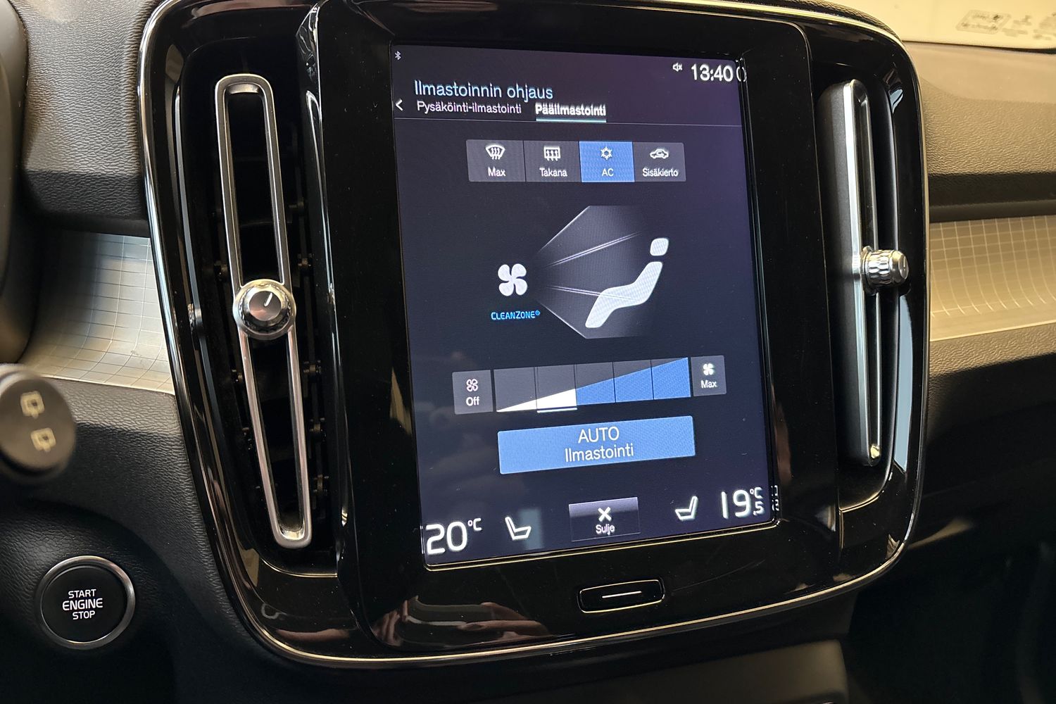 Volvo XC40 2019