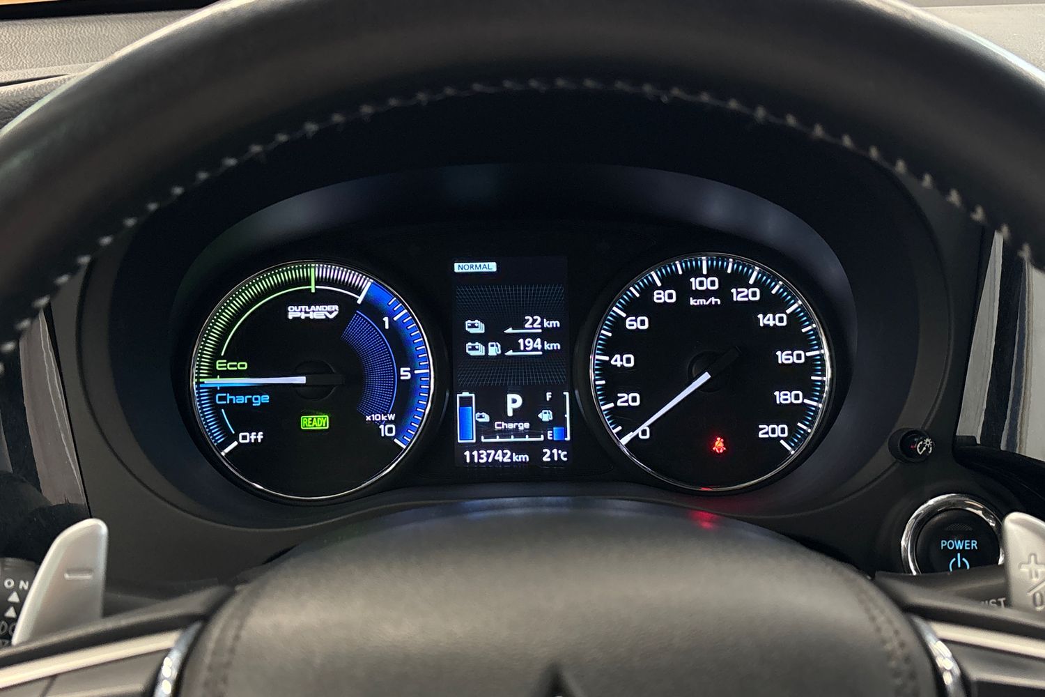 MITSUBISHI Outlander PHEV 2020