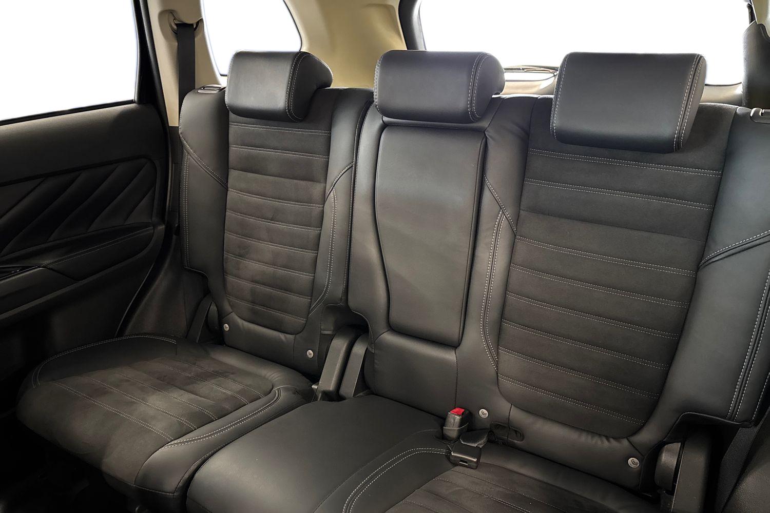 MITSUBISHI Outlander PHEV 2020