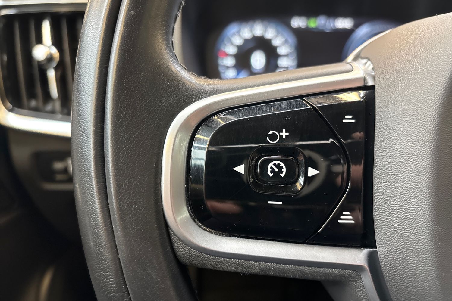 Volvo V90 2020
