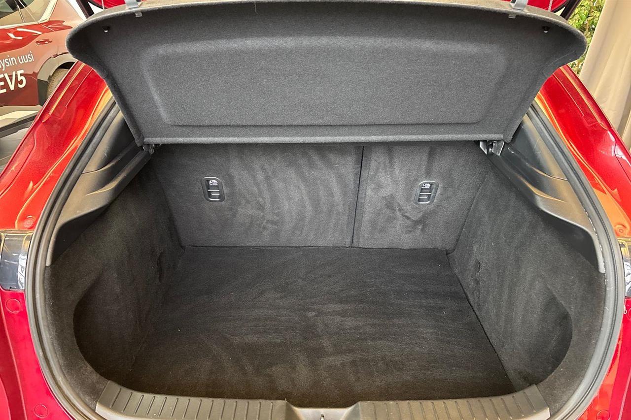 Mazda CX-30 2023