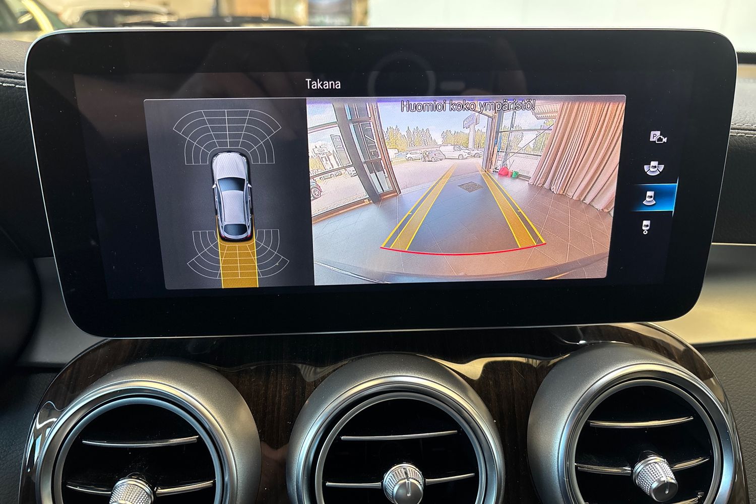 Mercedes-Benz GLC 2021