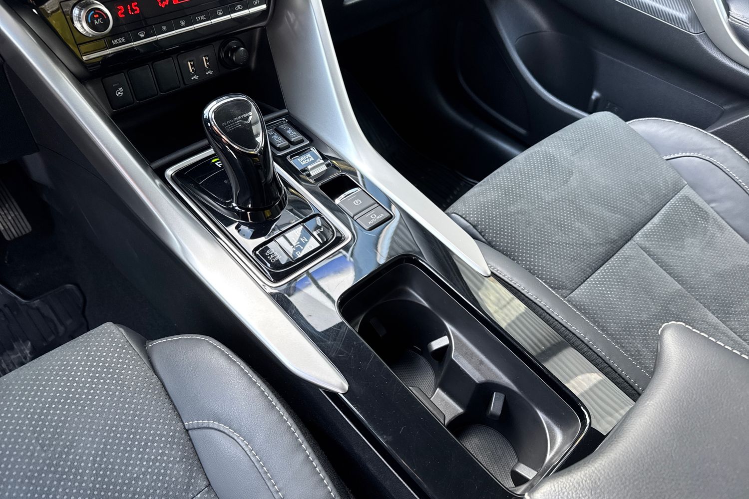 Mitsubishi Eclipse Cross 2024