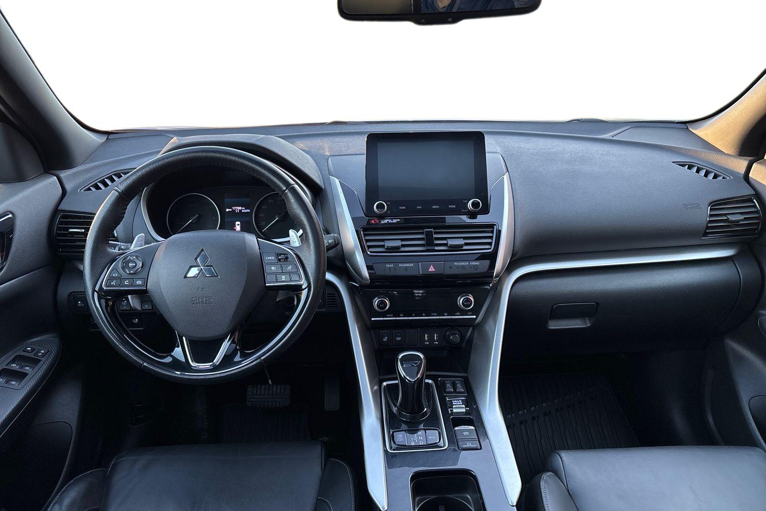 MITSUBISHI Eclipse Cross 9