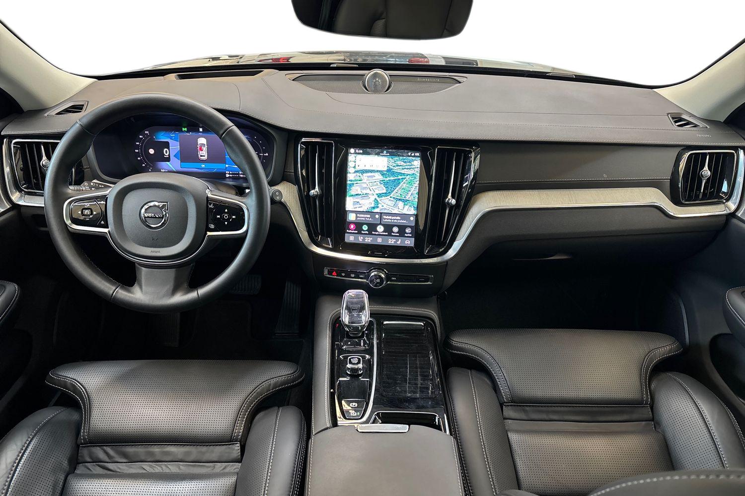 Volvo V60 2024