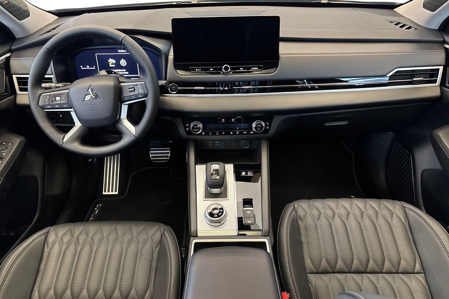 Mitsubishi Outlander 2026