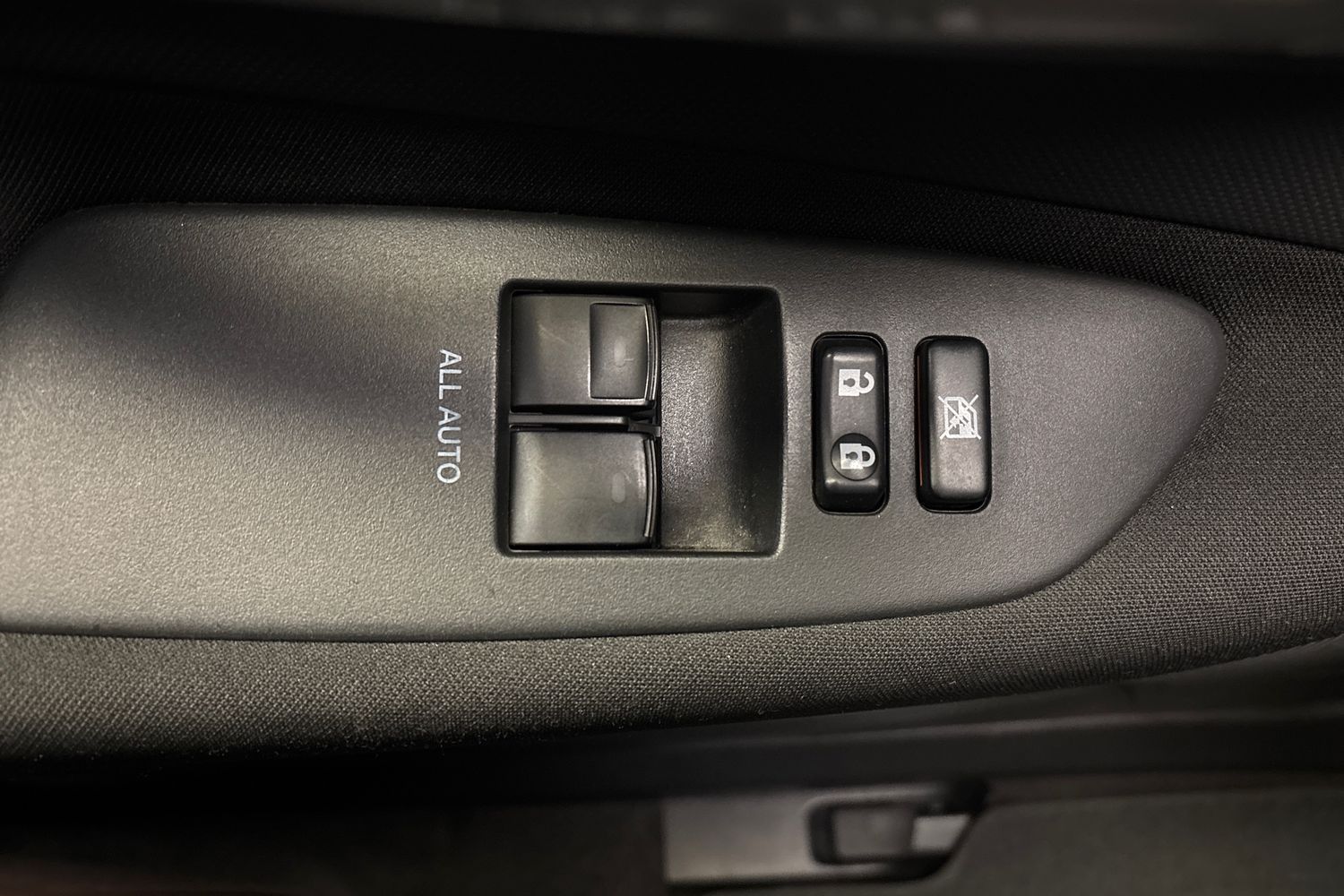 Toyota Auris 2011
